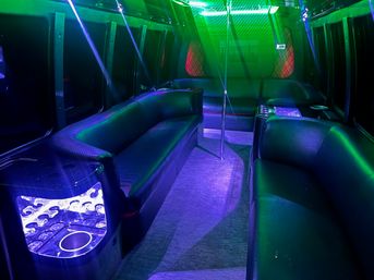 Explore AZ Party Bus Luxury Tour: Enjoy the Sights, Bars, Clubs & Events with Complete Comfort and Privacy image 2