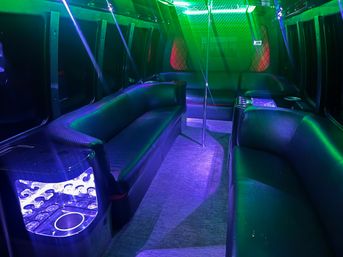 Explore AZ Party Bus Luxury Tour: Enjoy the Sights, Bars, Clubs & Events with Complete Comfort and Privacy image 2
