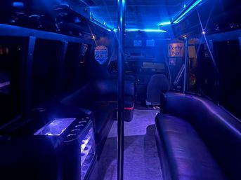 Explore AZ Party Bus Luxury Tour: Enjoy the Sights, Bars, Clubs & Events with Complete Comfort and Privacy image 9