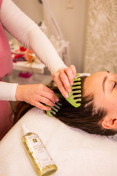 Skin Soirée : Customized Facials for  Brides & Besties image 3