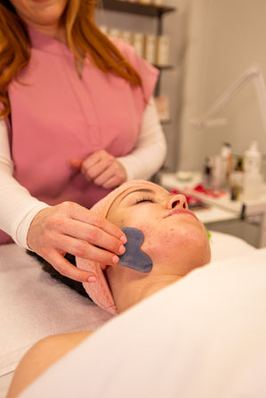 Skin Soirée : Customized Facials for  Brides & Besties image 2