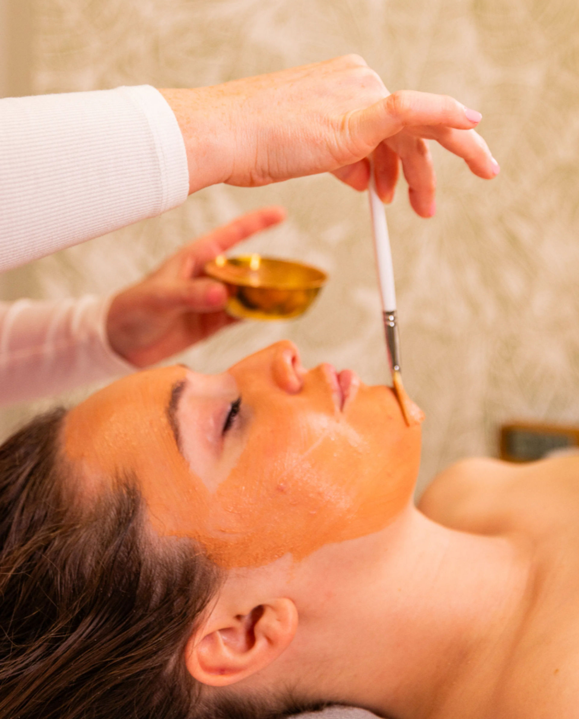 Skin Soirée : Customized Facials for  Brides & Besties image 1