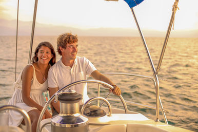 Luxury Sunset Sailing with Open Bar & Appetizers (Up to 16 Passengers) image 6
