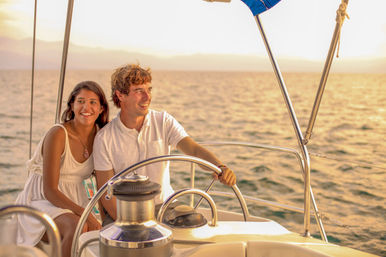 Luxury Sunset Sailing with Open Bar & Appetizers (Up to 16 Passengers) image 5