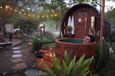 Heat, Chill, & Thrill: Sauna and Cold Plunge Bachelor Experience image 2