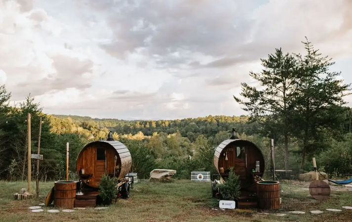 Heat, Chill, & Thrill: Sauna and Cold Plunge Bachelor Experience image 1