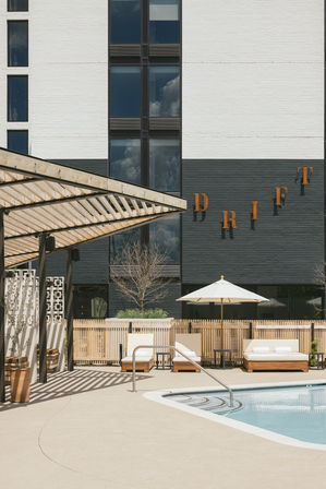 Drift Nashville: 1-3 Bedroom Suites with Resort-Style Pool image 8