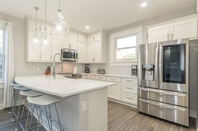 Downtown Hacienda: Two Side-by-Side Homes for Groups to Enjoy image 13