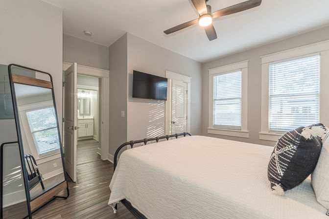 Downtown Hacienda: Two Side-by-Side Homes for Groups to Enjoy image 12