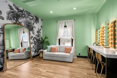 Where Memories Take Flyght: Centrally Located 7 BR with Pickleball Court, Outdoor Gym + Pool Table image 13