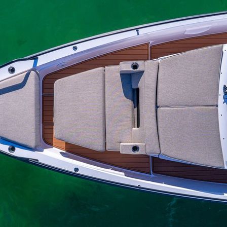 Sandbars & Champagne: Luxury Axopar 38 Bachelorette Cruise image 7