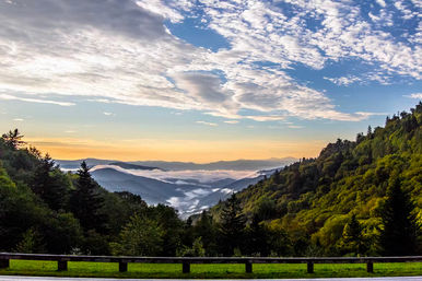 Jeep Tour & Scenic Photo Ops with an Expert Guide in the Smoky Mountains image 10