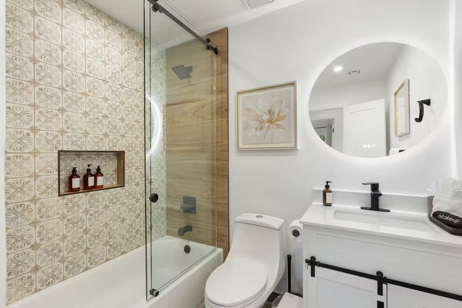 The Hensley on Hubbell: Designer Retreat with Pool, Putting Green + Luxe Living image 29