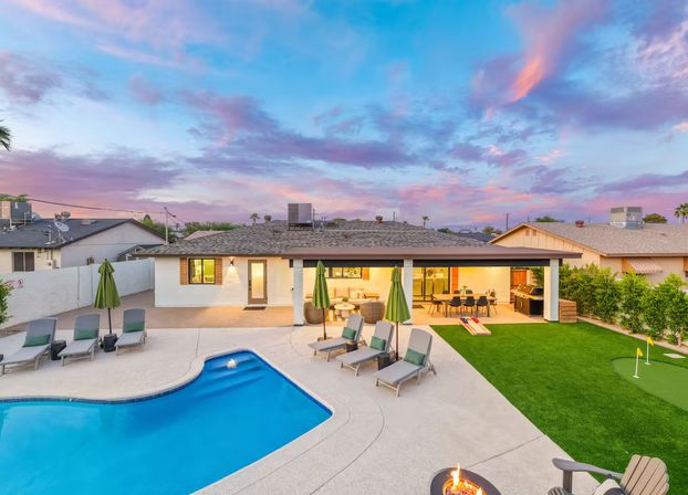 The Hensley on Hubbell: Designer Retreat with Pool, Putting Green + Luxe Living image 40