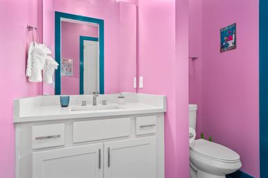 Flamingle House: Rooftop Views + Bach-Ready Vibes in Midtown image 31