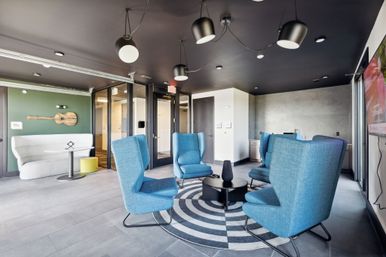 The Muse Downtown Condo: Hotel Style Amenities + Rooftop Views image 15
