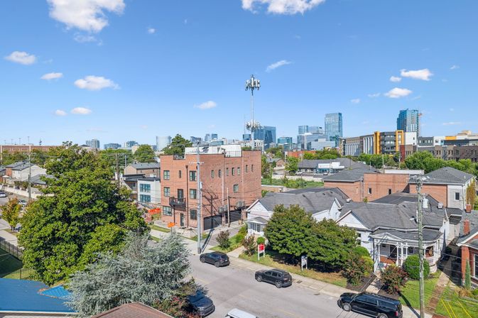 The Muse Downtown Condo: Hotel Style Amenities + Rooftop Views image 10