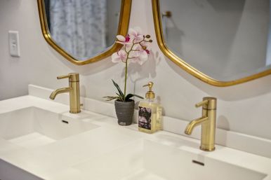 The Muse Downtown Condo: Hotel Style Amenities + Rooftop Views image 45