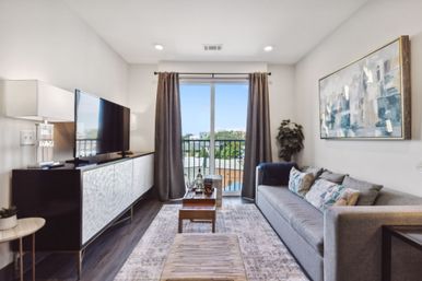 The Muse Downtown Condo: Hotel Style Amenities + Rooftop Views image 33