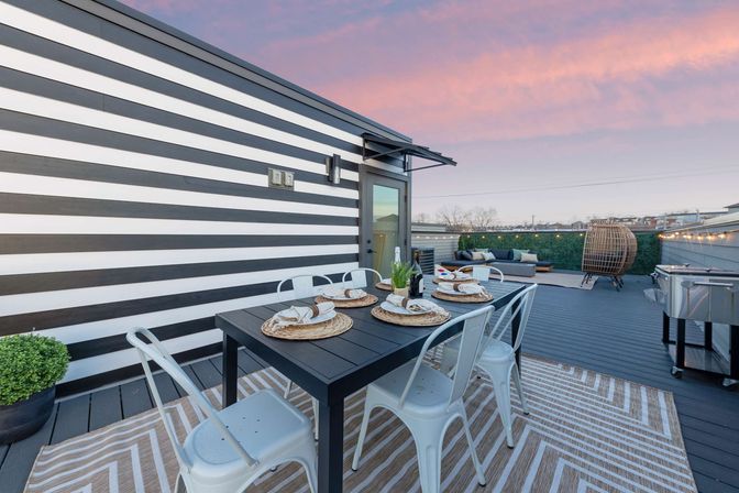 The Camellia: Rooftop Patio and Dog Friendly Home image 41