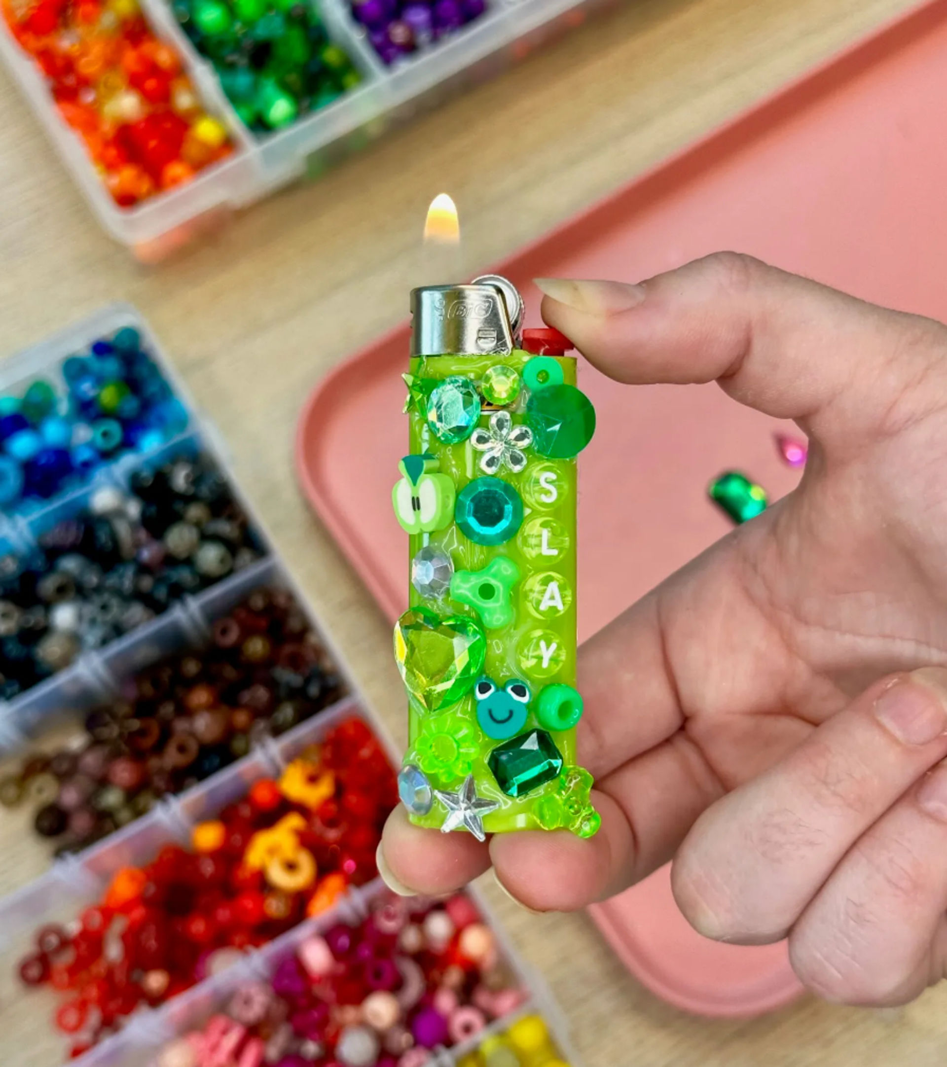 Decorate a Lighter: DIY Experience by Relume image 1