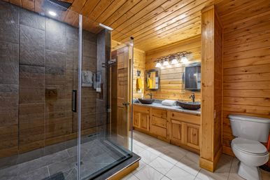Ridge Creek Cabin: Theater, Game Room, Outdoor Lounge + Hot Tub image 32