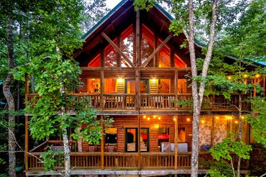 Ridge Creek Cabin: Theater, Game Room, Outdoor Lounge + Hot Tub image 1
