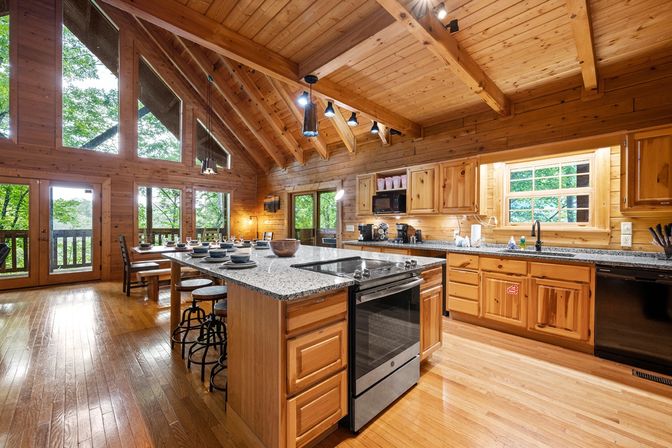 Ridge Creek Cabin: Theater, Game Room, Outdoor Lounge + Hot Tub image 22