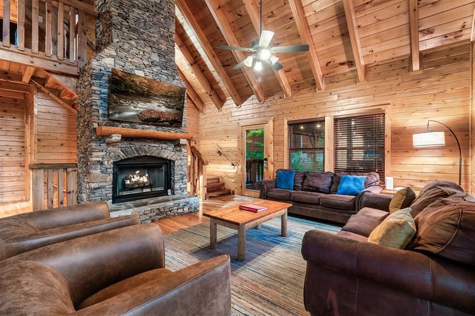 Ridge Creek Cabin: Theater, Game Room, Outdoor Lounge + Hot Tub image 25