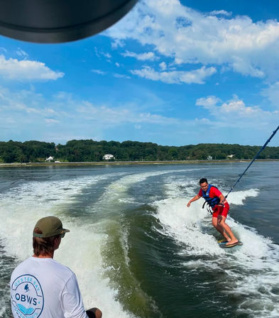 BYOB Powerboat Charter in Oyster Bay with Private Captain & Tubing image 2