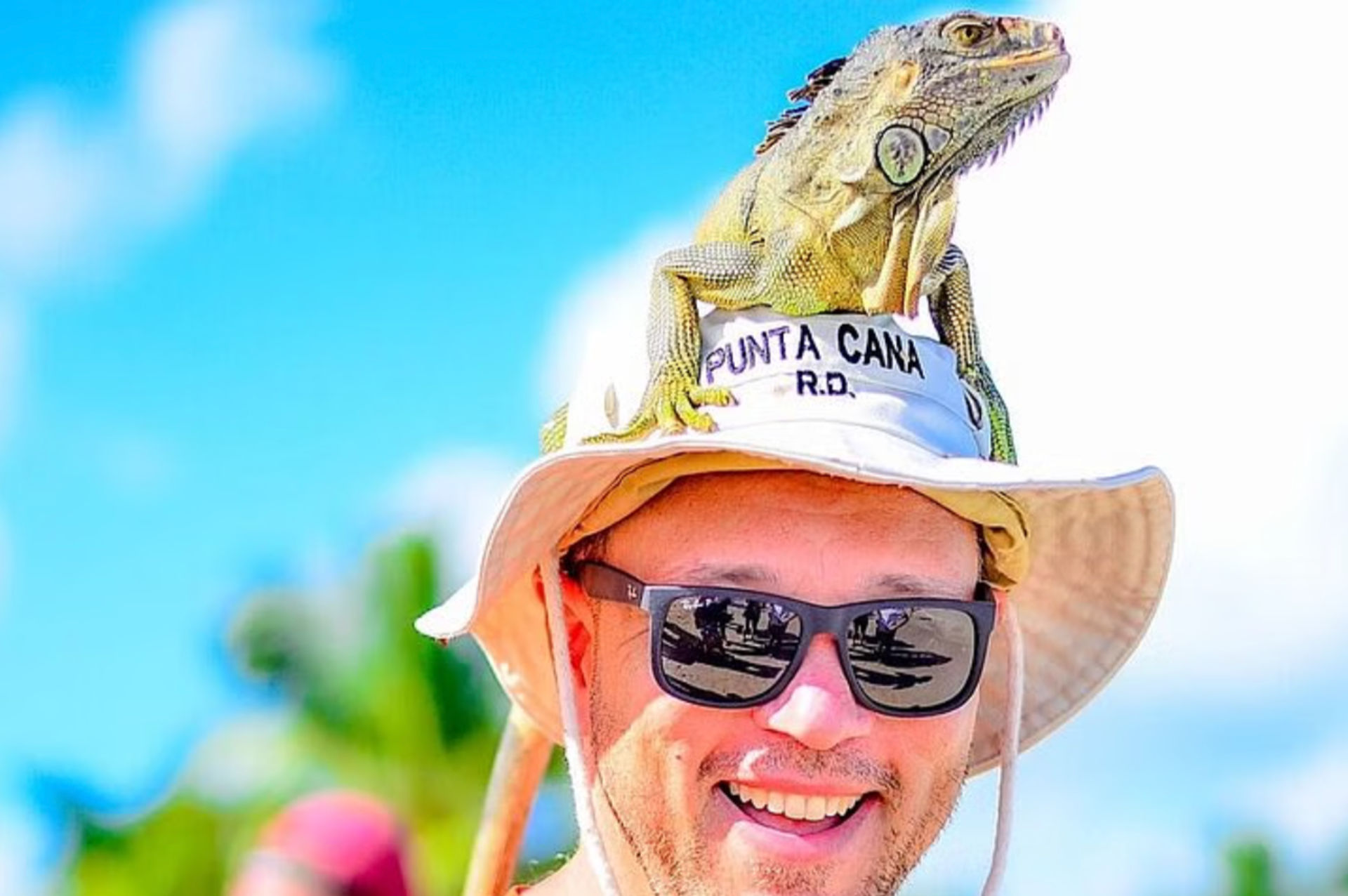 Full Day Tour in Punta Cana with Dune Buggy and Catamaran image 2