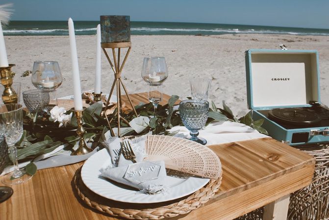 Pop-Up Picnic Luxury Experience with Custom Decor, Utensils, and More image 9