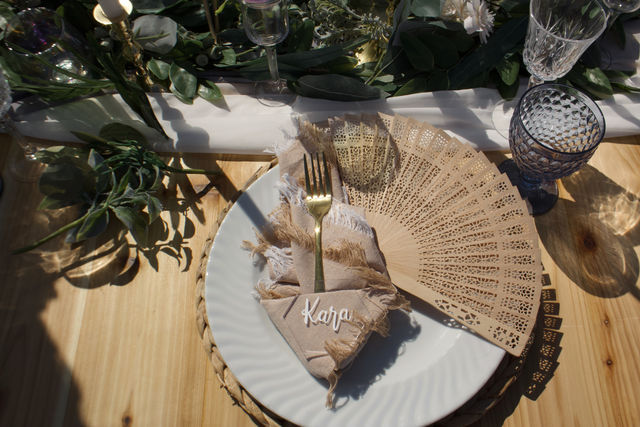 Pop-Up Picnic Luxury Experience with Custom Decor, Utensils, and More image 4