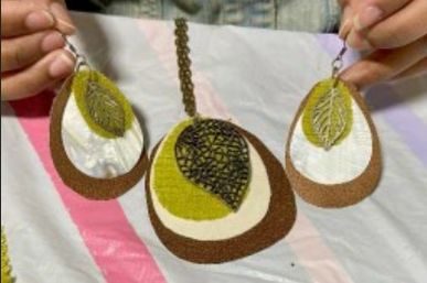 Eco-Friendly Craft Class: Make Stylish Fabric Jewelry image 7