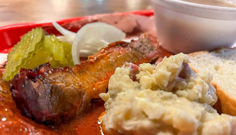 Smokin' Hot BBQ & Bites: The Ultimate Austin Foodie Tour image 2