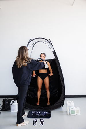 ChicaGLOW: Luxury Mobile Spray Tan Party image 2