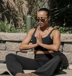 Private Pilates Picnic: Outdoor Pilates & Curated Picnic Experience image 3