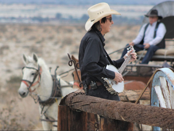 Desert Tour in a Covered Wagon Adventure with Live Music & BBQ image 7