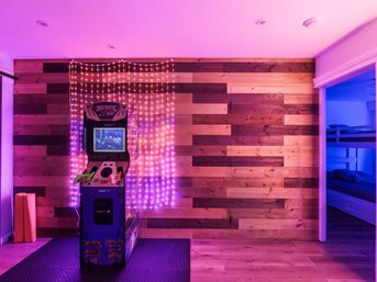 Mountaintop Estate with Pool, Hot Tub, Theater Room & Tiki Bar image 16