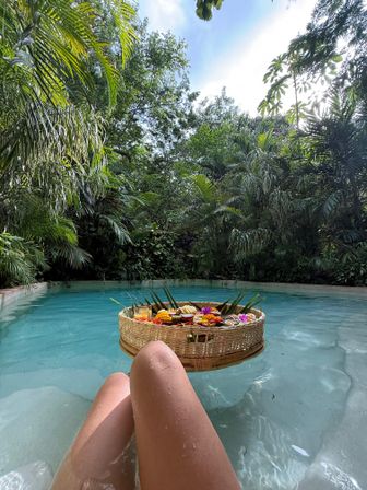 Floating Breakfast Tray Delivered Right to Your Pool image 5