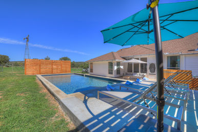 The KK Ranch: Private Pool-Hill Country Bliss image 35