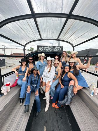 YeeHaw Party Bus Tour - Nashville's #1 Bus Tour image 1