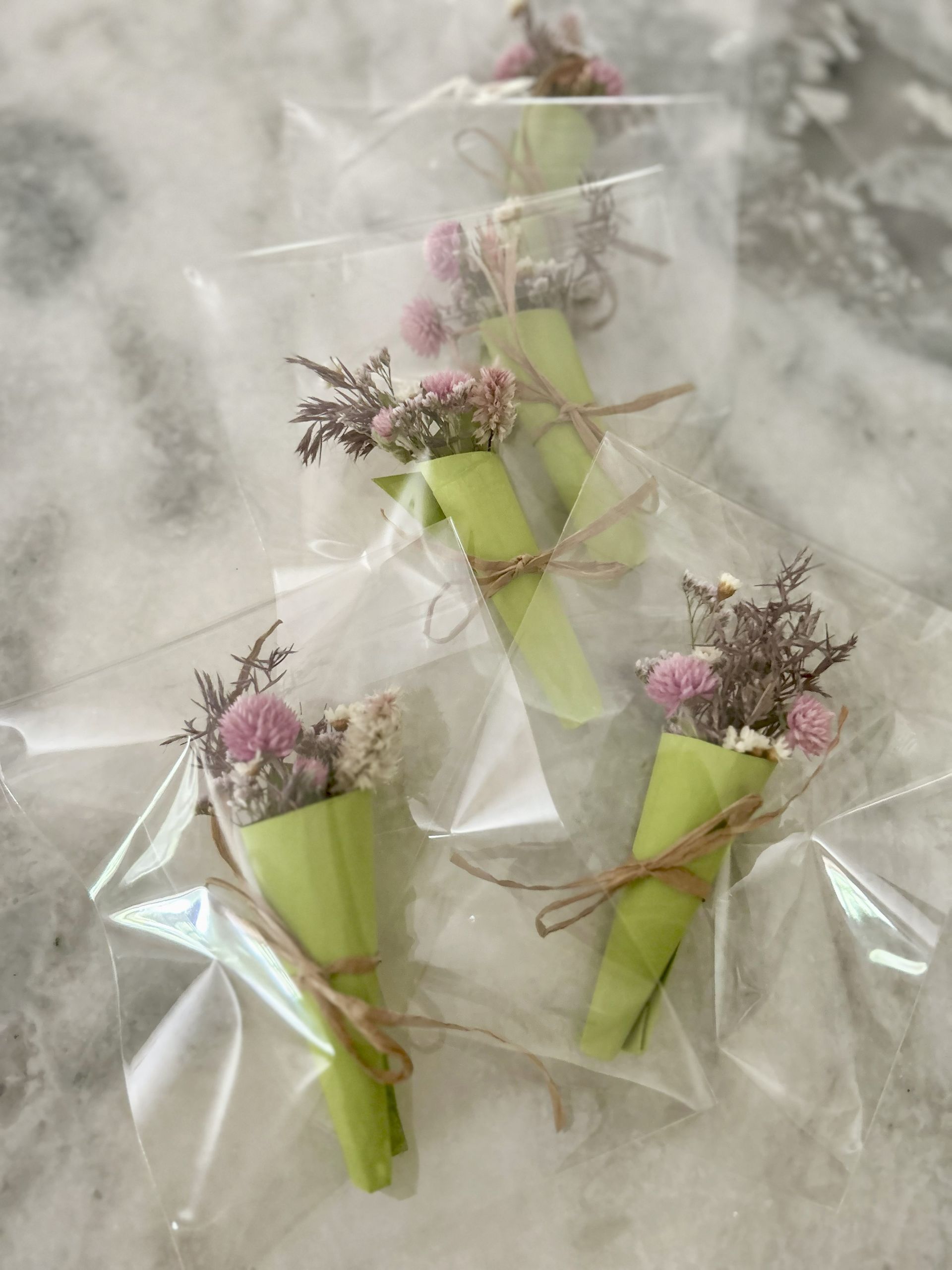 Dried Floral Magnet Workshop image 2