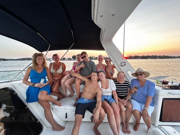 Ménage Aqua Luxury Yacht Excursions in Savannah, GA: Sip, Sun, and Celebrate in Style image 1