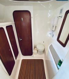 Party yacht adventures image 19