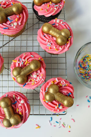 Big Dixie's Cupcakes: Sparkly & Delicious NSFW Treats for Your Bachelorette Crew image 7