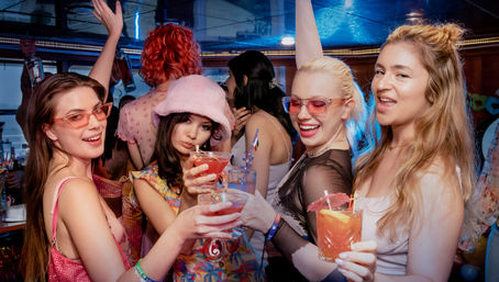 Bachelorette Celebration Yacht Party 2025: Open Bar Available image