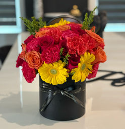 Ultimate Girls' Day with Petals & Bubbly: Build Your Own Bouquets image 3