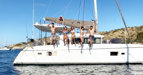 Deluxe Catamaran Charters Out Of Beautiful Marina Del Rey image 5