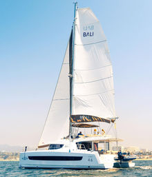 Deluxe Catamaran Charters Out Of Beautiful Marina Del Rey image 11